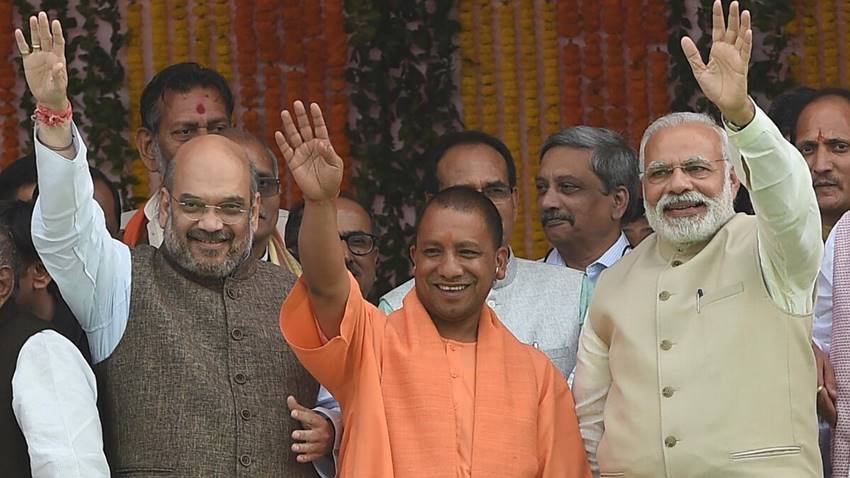 UP Elections: यूपी विधानसभा चुनाव में बीजेपी ने अपने लगभग तीन चौथाई उम्मीदवारों का ऐलान कर दिया है। बीजेपी के कई बड़े नेता इस चुनाव में अपने बच्चों के लिए टिकट मांग रहे थे। हालांकि उन्हें निराशा हाथ लगी। आइए डालते हैं ऐसे ही नेताओं पर एक नजर: 
