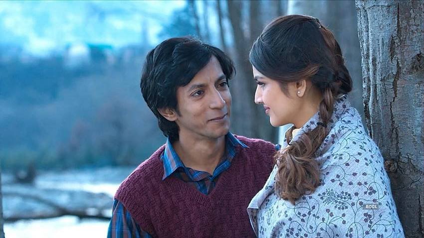 भोजपुरी एक्ट्रेस रानी चटर्जी की फिल्म मस्तराम का नाम भी ऐसी ही बोल्ड वेब सीरीज में शामिल है। 