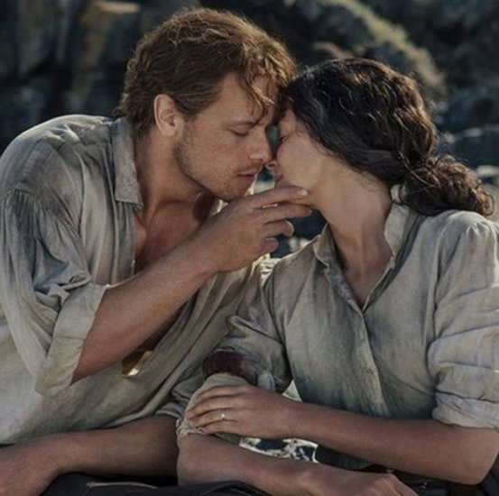 10. आउटलैंडर (Outlander)- आईएमडीबी रेटिंग 9.4