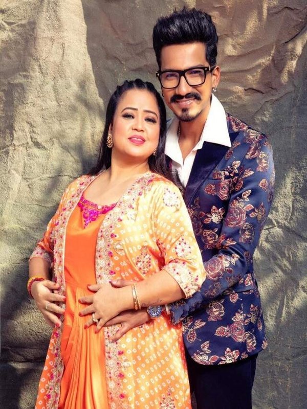 COMEDIAN BHARTI - HARSH COUPLE