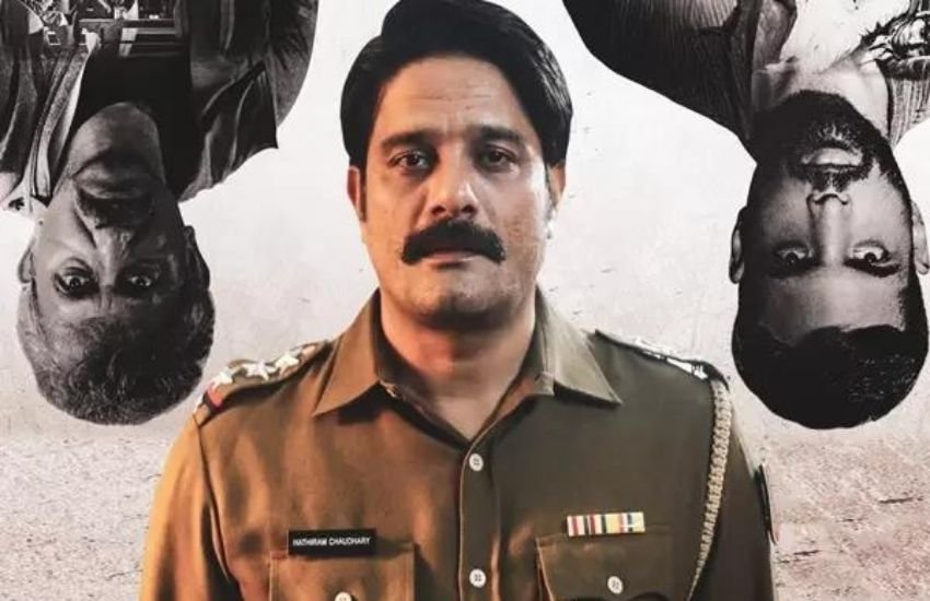 अनुष्का शर्मा के प्रोडक्शन में बनी पाताल लोक पर भी विवाद हुआ था। अनुष्का को एंटी-नैशनल घोषित करने की मांग होने लगी थी। सीरीज में कुछ डायलॉग्स के खिलाफ नेपाली समुदाय ने आपत्ति जताई थी और अनुष्का शर्मा के खिलाफ शिकायत भी दर्ज करवायी थी। इसके अलावा उत्तर प्रदेश से बीजेपी के एक विधायक नंद किशोर गुर्जर ने भी शो में बिना परमिशन उनकी तस्वीर इस्तेमाल किए जाने पर अनुष्का शर्मा के खिलाफ केस दर्ज करवाया था। 