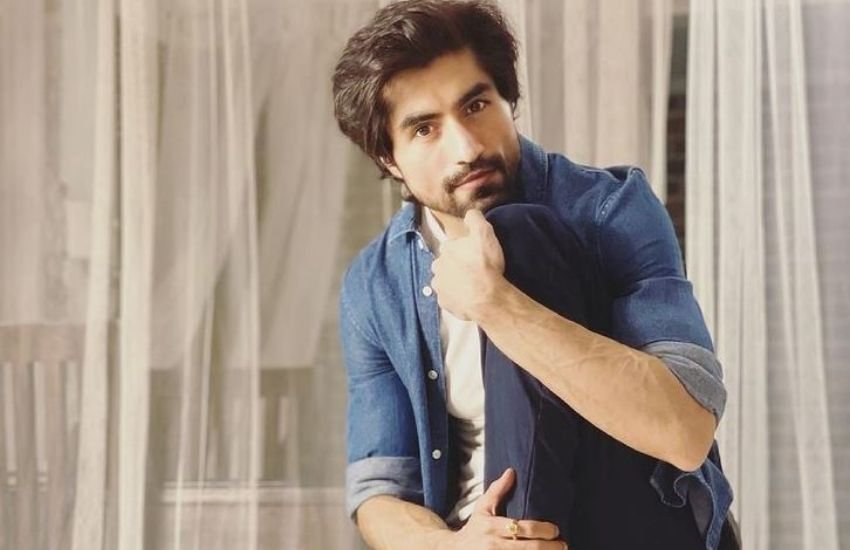 'ये रिश्ता क्या कहलाता है' में हर्षद की ऑनस्क्रीन केमेस्ट्री एक्ट्रेस प्रणाली राठौर के साथ खूब पंसद की जा रही है।