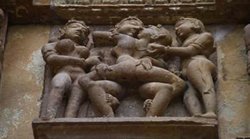 खजुराहो से मोहभंग हुआ विदेशी सैलानियों का