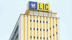 LIC IPO: एलआईसी ने सेबी के पास दाखिल किया DRHP, सरकार बीमा कंपनी के 31 करोड़ से अधिक इक्विटी शेयर बेचेगी, जानिए डिटेल्‍स