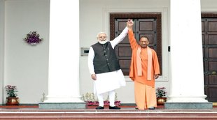 UP Election 2022, First phase of voting, PM Modi, Yogi Adityanath, Picture with PM, Poem on Twitter