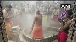 उज्जैन के महाकाल मंदिर में बुर्का पहन दर्शन को पहुंची महिला, पुलिस ने पूछा तो बोली- जिन्न ने दिया है आदेश