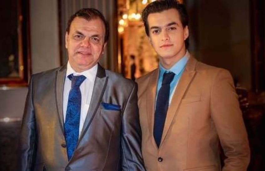 मोहसिन को खुद भी लिखने का शौक है।Photos Social Media