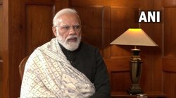 पीएम नरेंद्र मोदी बोले – देश की हालत के लिए कांग्रेस जिम्मेदार, चुटकी लेने लगे लोग