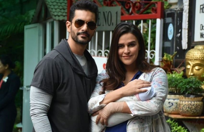 नेहा ने बताया कि फिल्म के डायरेक्टर बेहज़ाद खंबाटा ने कहा कि ये फिल्म वह उन्हीं के साथ शूट करने वाले थे, इसलिए स्क्रिप्ट को चेंज कर प्रेग्नेंट कॉप पर कहानी लिखी गई।