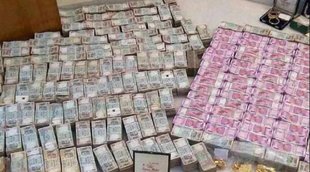 Noida IT Raid, Income tax raid on EX IPS House, Income Tax Raid, noida, upelection2022