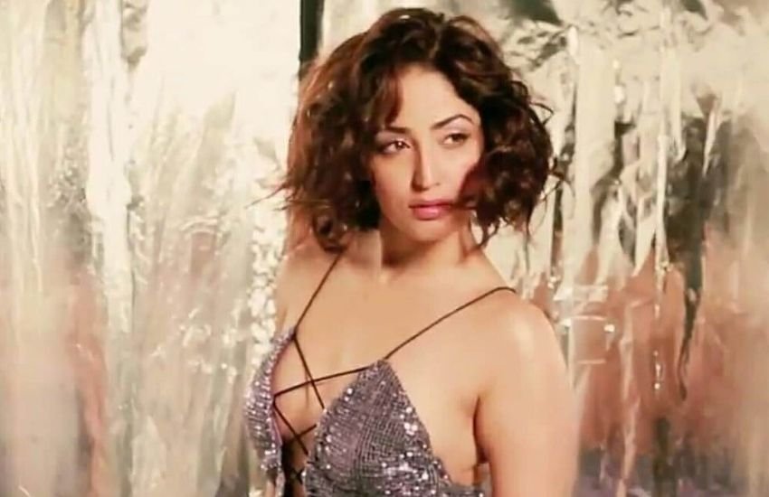 अ थर्सडे 17 फरवरी को ओटीटी पर रिलीज होगी और इसमें यामी गौतम किडनैपर की भूमिका में है। फिल्म का ट्रेलर आते ही ओटीटी क्वीन में यामी भी शामिल हो गई हैं।