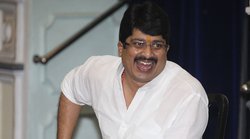 योगी आदित्यनाथ कहते हैं यूपी के सारे गुंडों को करा दिया है शांत? सवाल पर बोले राजा भैया- कुंडा में नहीं कोई गुंडा