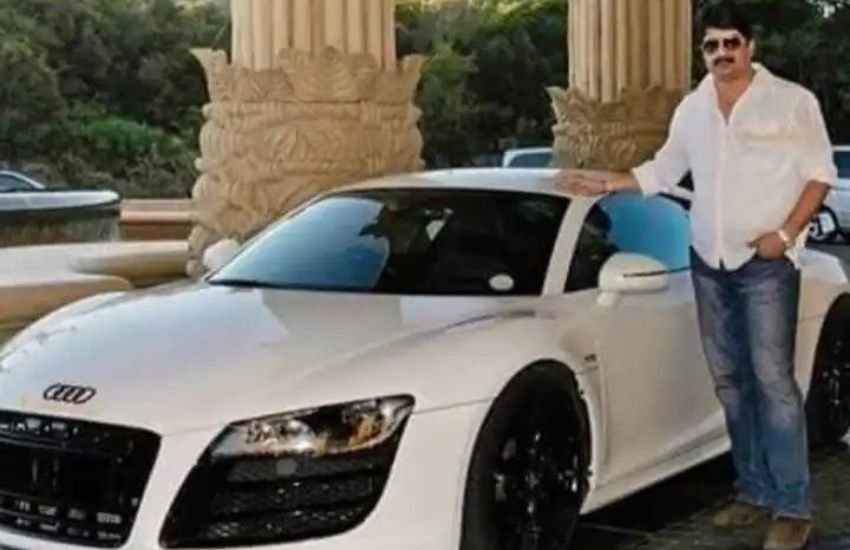 राजा भैया के पास एक लैंड क्रूजर गाड़ी है, जिसकी कीमत 1 करोड़ 2 लाख 73 सौ रुपए है। Photos: Social Media