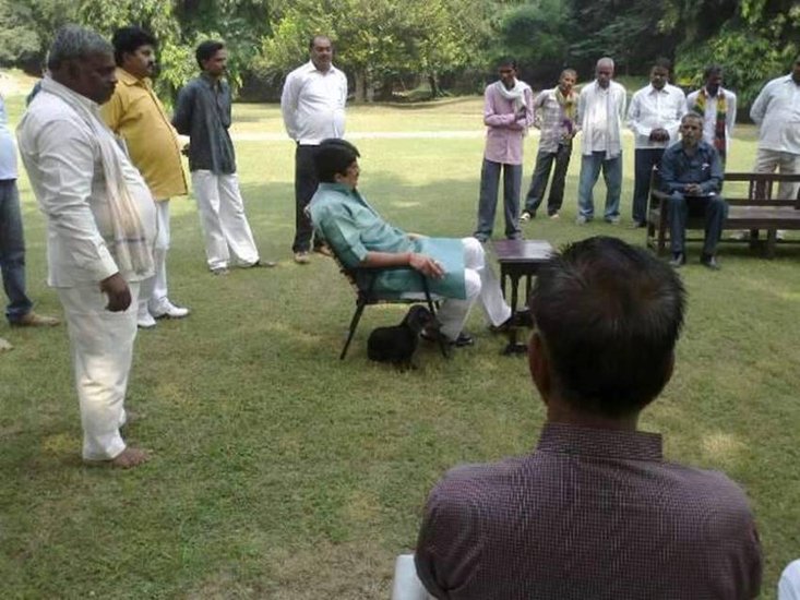 हाल ही में राजा भैया ने द लल्लन टॉप को एक इंटरव्यू दिया है जिसमें उन्होंने खुद पर लगे आरोपों की सफाई दी है।