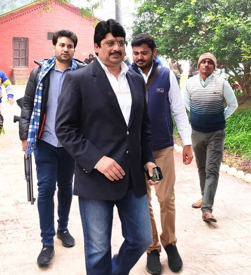  राजा भैया ने इंटरव्यू में बताया कि जो भी तब उनपर मुकदमे दर्ज हुए थे उस सबसे वो बरी हो चुके हैं। बस एक कोई मामूली धारा में केस बचा है।