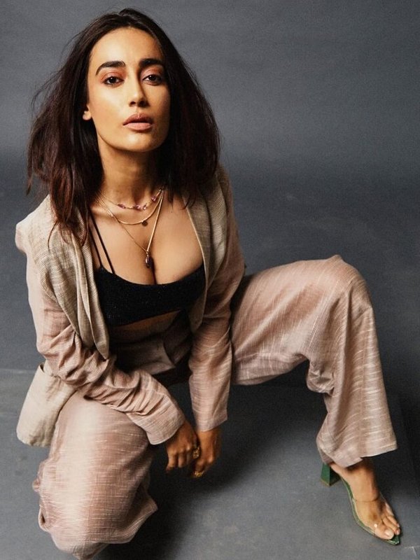 SURBHI JYOTI - BOLD AVATAR