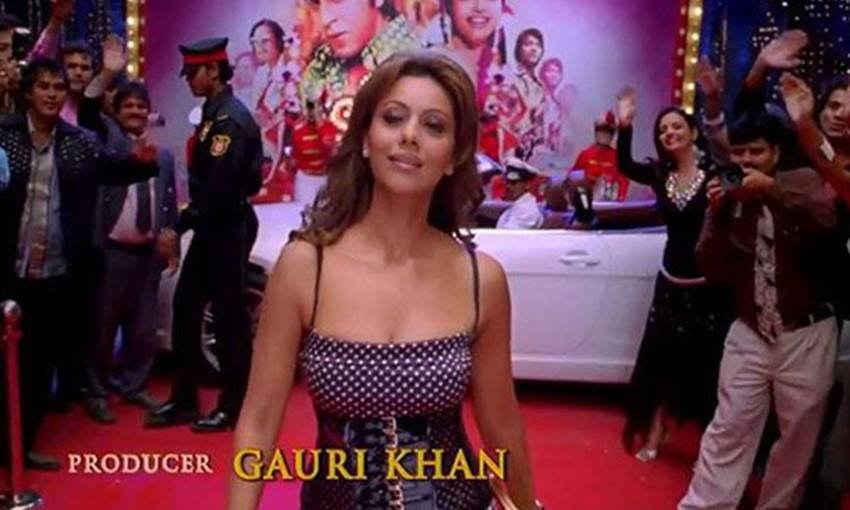 गौरी खान अपने पति शाहरुख खान की फिल्म ओम शांति ओम में दिख चुकी हैं।