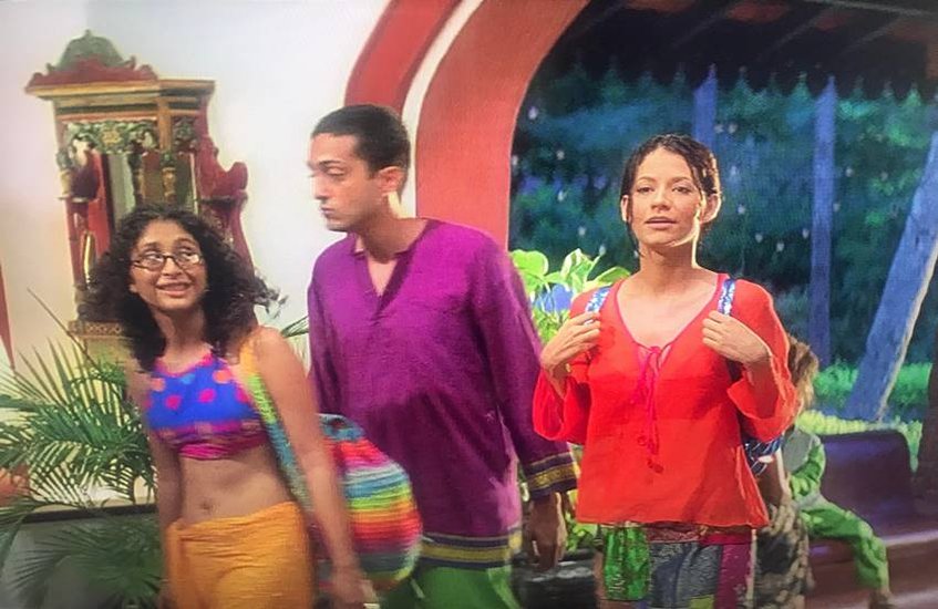 आमिर खान की फिल्म दिल चाहता है में उनकी पूर्व पत्नी किरण राव ने कैमियो किया था। किरण से भी आमिर का डिवोर्स हो चुका है।