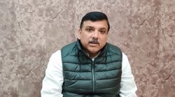 बाला साहेब का प्यार है या शाह साहब का डर – AAP नेता संजय सिंह ने एकनाथ शिंदे से पूछा यह सवाल, यूजर्स ने दिए ऐसे जवाब