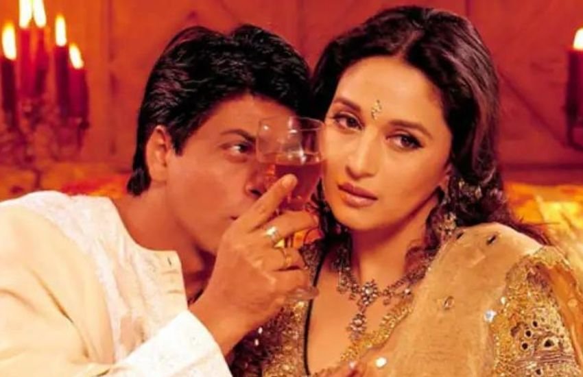 यही कारण है कि शाहरुख को जब एक्ट्रेसेस की शादी पता चलता है तो वह इमोशनल हो जाते हैं। Photos: Social Media