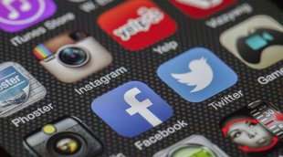 Cyber crime, Online Fraud, Iphone 13 Scam, Iphone 13 Max Pro, Instagram