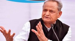 यूपी चुनाव के बाद बढ़ाए 10 रुपये, कम किए 9.5, अशोक गहलोत बोले- मोदी सरकार ने जनता से धोखा किया