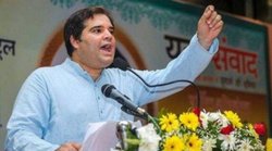 रोजगार के लिए नागपुर से दिल्ली आ रहे युवाओं को किया अरेस्ट तो बिफरे बीजेपी सांसद ने उठाया लोकतांत्रिक मूल्यों पर सवाल