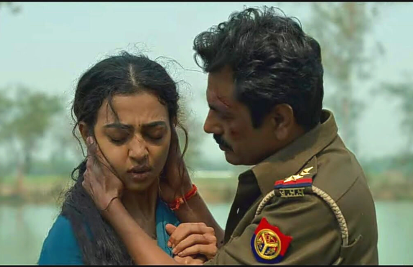 नवाजुद्दीन सिद्दीकी और राधिका आप्टे की मर्डर मिस्ट्री वाली फिल्म ‘रात अकेली है’ भी बेहद रोचक तरीके से महिला शोषण के मुद्दे को उजागर करती है। कहानी ठाकुर परिवार के मुखिया की हत्या से शुरू होती है, जिसमें शक के दायरे में परिवार के लोग आते हैं। पितृसत्ता और महिलाओं के खिलाफ हो रहे घरेलू शोषण पर प्रहार करती ये वेब सीरीज अच्छी बनी है।