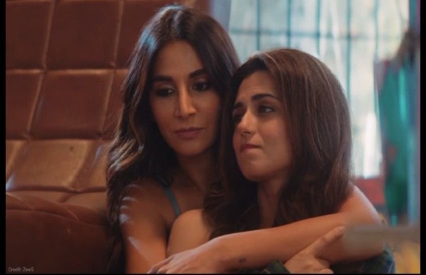 द मैरिड वुमन एकता कपूर की वो सीरीज हैं, जिसमें दो महिलाओं की सेक्सुअल इच्छा, आजादी पर बेस्ड है। बोल्ड सीन से भरी इस सीरीज को लेकर भी खूब चर्चाएं रही थीं।