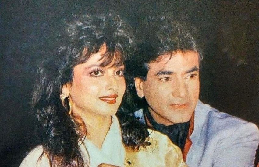 रेखा और जितेंद्र की जोड़ी एक समय काफी हिट थी। दोनों के बीच रिश्ता भी दोस्ताना रहा है। दोनों के बीच मजाक खूब होता था और एक दिन यही मजाक श्रीदेवी के लिए इंडस्ट्री में स्टेब्लिश होने मौका बन गया।