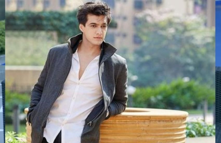 मोहसिन का दावा है कि उन्होंने फिल्म 'द मास्क' 1000 बार देखी है।