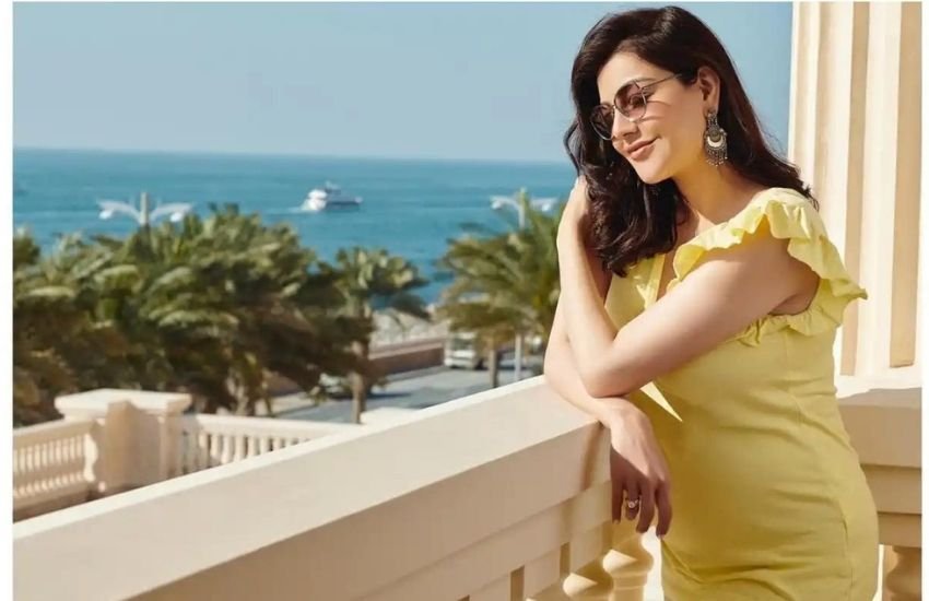 बॉलीवुड और साउथ काजल अग्रवाल इन दिनों दुबई में अपनी प्रेग्नेंसी को एन्जॉय कर रही हैं। जल्द ही एक्ट्रेस पति गौतम किचलू के बच्चे को जन्म देंगी।