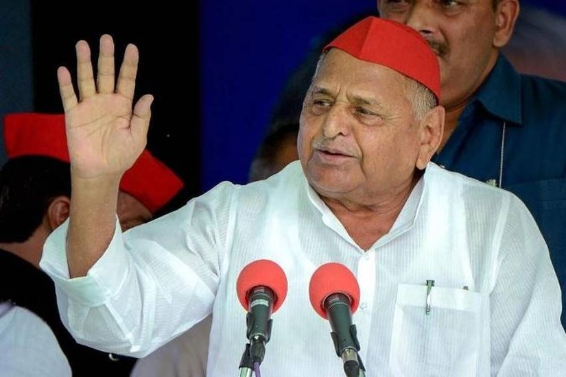 मुलायम सिंह यादव से जुड़ी यह बात तो लगभग हर किसी को पता है कि वह पहलवानी करते थे। मुलायम भले राजनीति में आ गए हों लेकिन उनके पिता उन्हें पहलवान बनाना चाहते थे।