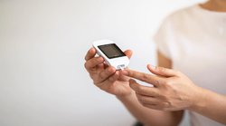 Blood Sugar को करना चाहते हैं कंट्रोल तो शुरू कर दें ये 5 काम