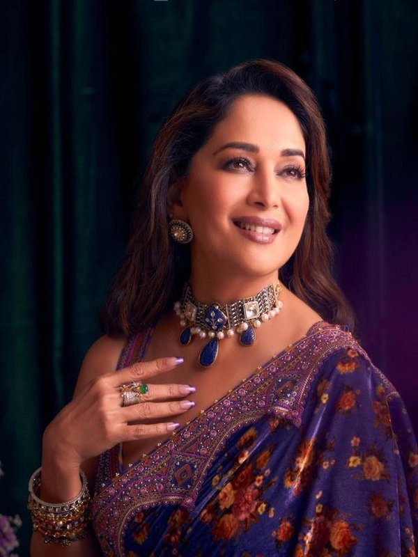 madhuri dixit in saree