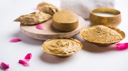 Skin Care: ग्लोइंग स्किन पाने के लिए इस एक चीज को शहद के साथ लगाएं, जानें- कैसे करें हनी पैक तैयार