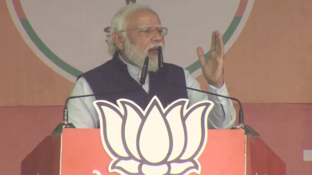 उत्तरप्रदेश के अमेठी की जनसभा में प्रधानमंत्री मोदी (फोटो: ट्विटर/ BJP4India)