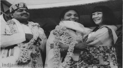 पहली दफा फूलन को देखा तो चौंक गया, मेरी सहानुभूति उसके साथ थी, उसे हथियार उठाने के लिए उसे मजबूर किया गया- पूर्व सीएम अर्जुन सिंह ने अपनी किताब में किया जिक्र