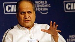 दिग्गज उद्योगपति राहुल बजाज का निधन, चेतक के सहारे वर्षों किया था बाजार पर राज, एक समय में थी 10 साल तक की वेटिंग