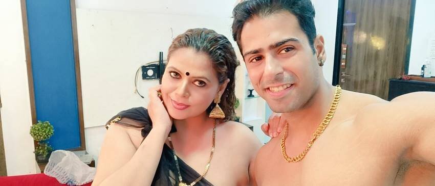 सपना ने 2012 में गुजरात में वडोदरा के रहने वाले बिल्डर राजेश गोयल से शादी की थी। दोनों के एक बेटा है। 