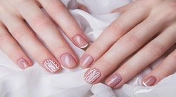 Nails Care Tips: नाखून जल्दी टूट जाते हैं तो इन 6 उपायों से बनाएं स्ट्रॉन्ग और खूबसूरत
