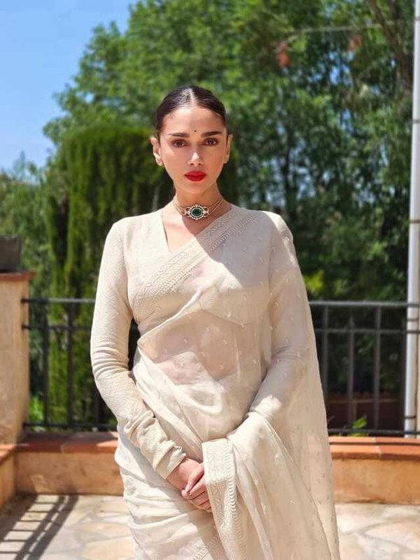 ADITI RAO HYADRI IN WHITE TRADITIONAL SAREE - DEBUT AT CANNES