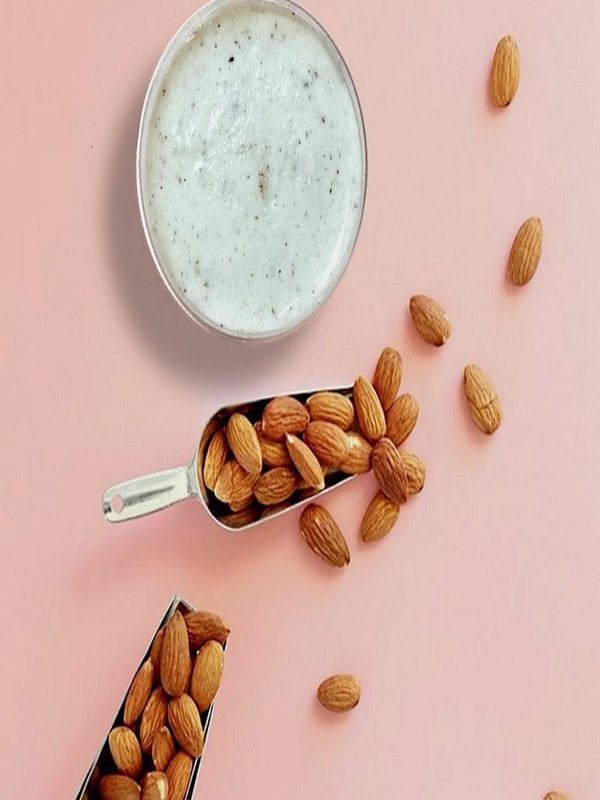 ALMONDS FACEPACK