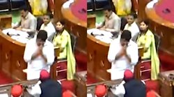 तकरार के बाद पहली बार आमने-सामने हुए अखिलेश यादव और राजा भैया, कुंडा MLA ने सपा प्रमुख से यूं किया अभिवादन