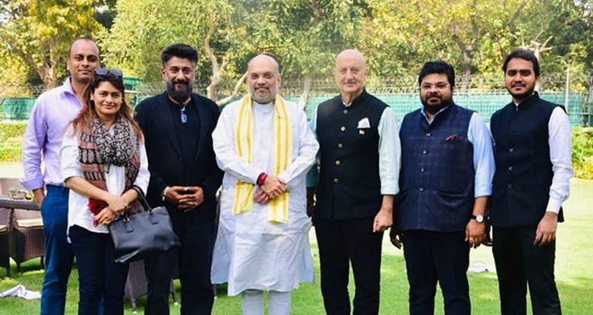अमित शाह ने निर्देशक विवेक अग्निहोत्री समेत फिल्म से जुड़े दूसरे कलाकारों को दिल्ली में अपने घर पर इनवाइट किया था।