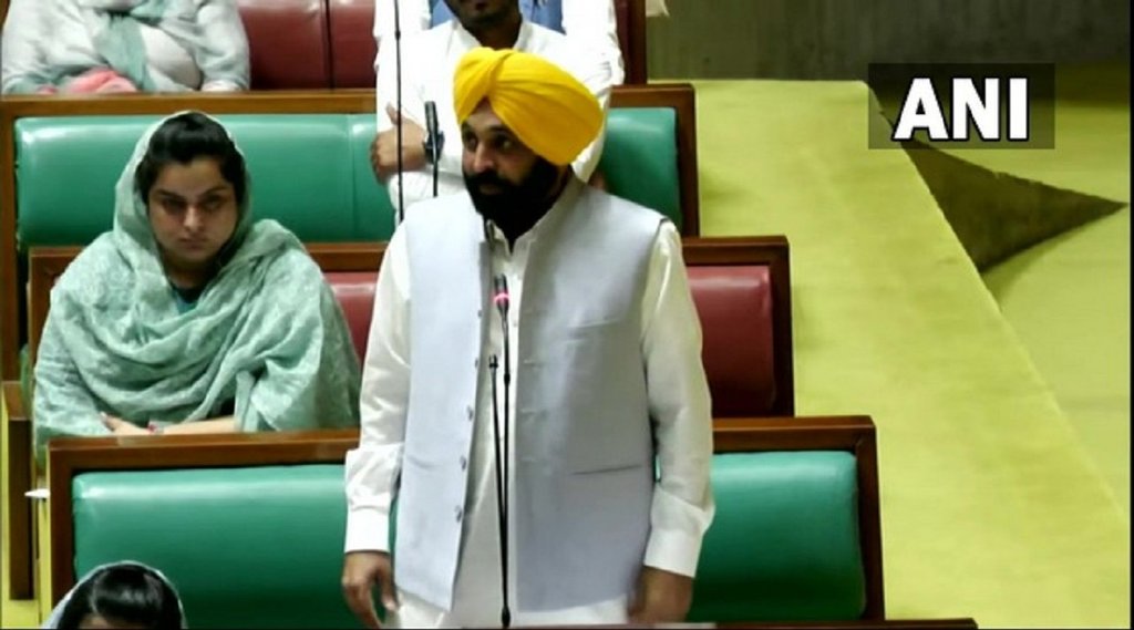 पंजाब के मुख्यमंत्री भगवंत मान ने शहीद दिवस के अवसर पर 23 मार्च को सार्वजनिक अवकाश की घोषणा की। (फोटो- एएनआई)