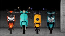 7 कलर ऑप्शन में आता है Greta Glide इलेक्ट्रिक स्कूटर, सिंगल चार्ज में देगा 100 किमी की रेंज, जानिए फीचर्स और प्राइस