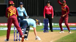 वुमन्स वर्ल्ड कप में उलटफेर: रोमांचक मुकाबले में वेस्टइंडीज ने इंग्लैंड को 7 रन से हराया, लगातार दूसरा मैच हारी डिफेंडिंग चैंपियन