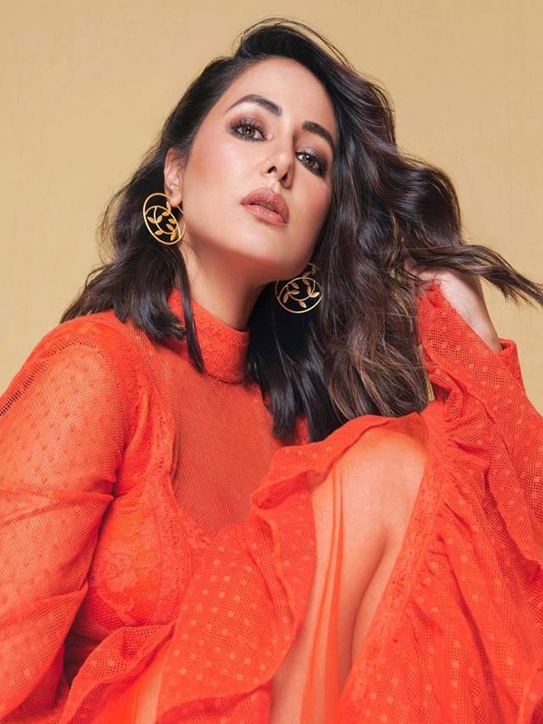 Hina khan avtaar