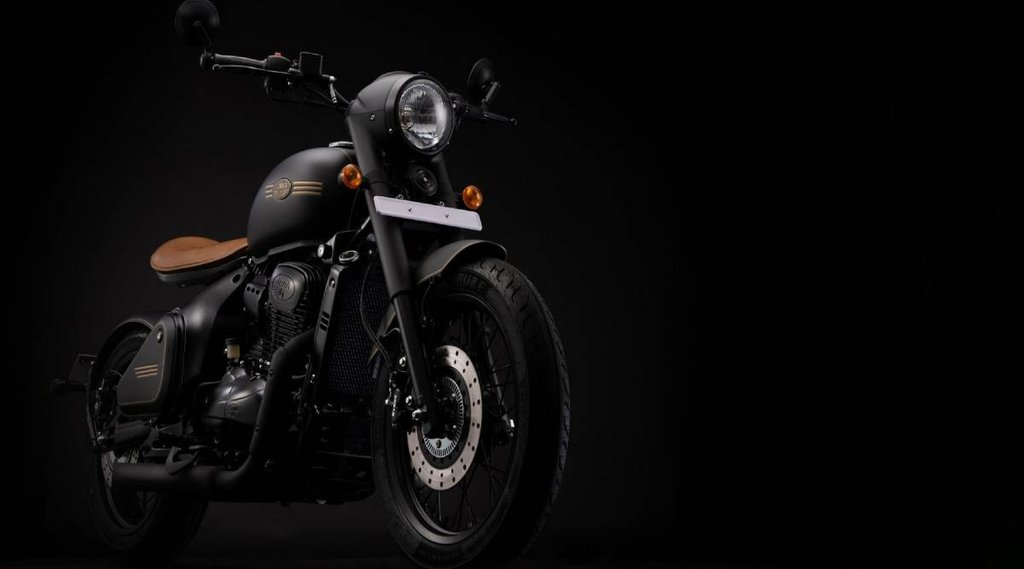 Royal Enfield Scram 411 Vs Jawa Perak